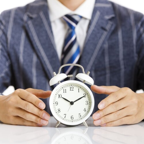 派遣社員の労働時間は何時間？上限時間と労働時間を調整する4つのコツも紹介