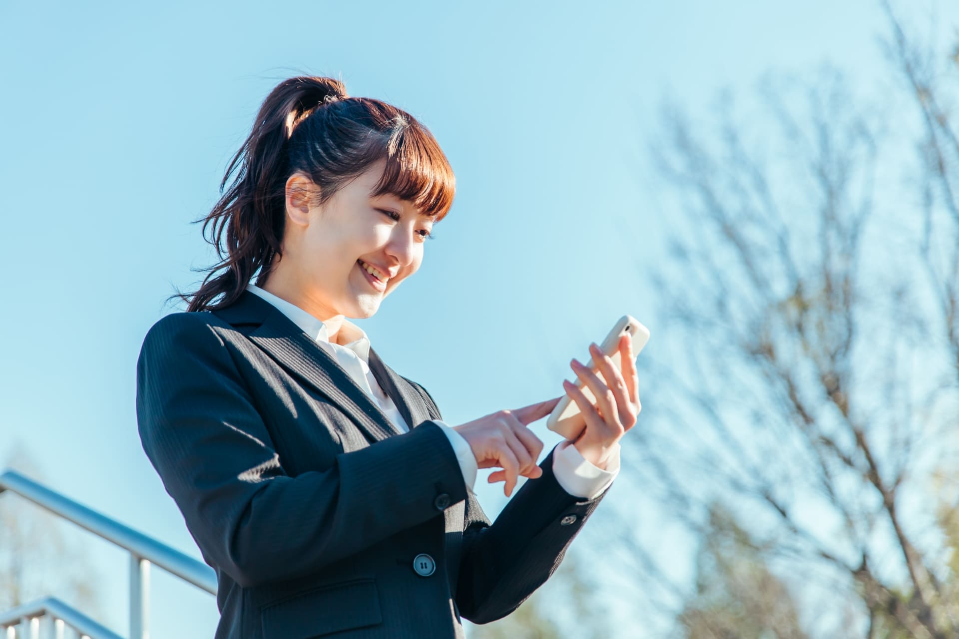 交渉してもだめなら時給が高い別の派遣会社へ登録した方が早い